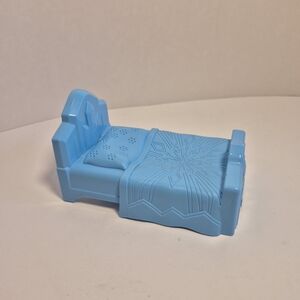 Fisher Price Little People Disney Frozen Elsa's Ice Palace Bed Replacement